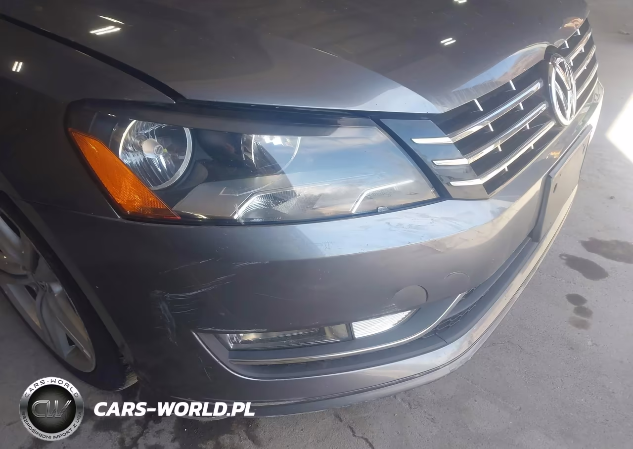 2015 Volkswagen Passat 3.6L V6 Sel Premium VIN:1VWCM7A34FC054800 - 18