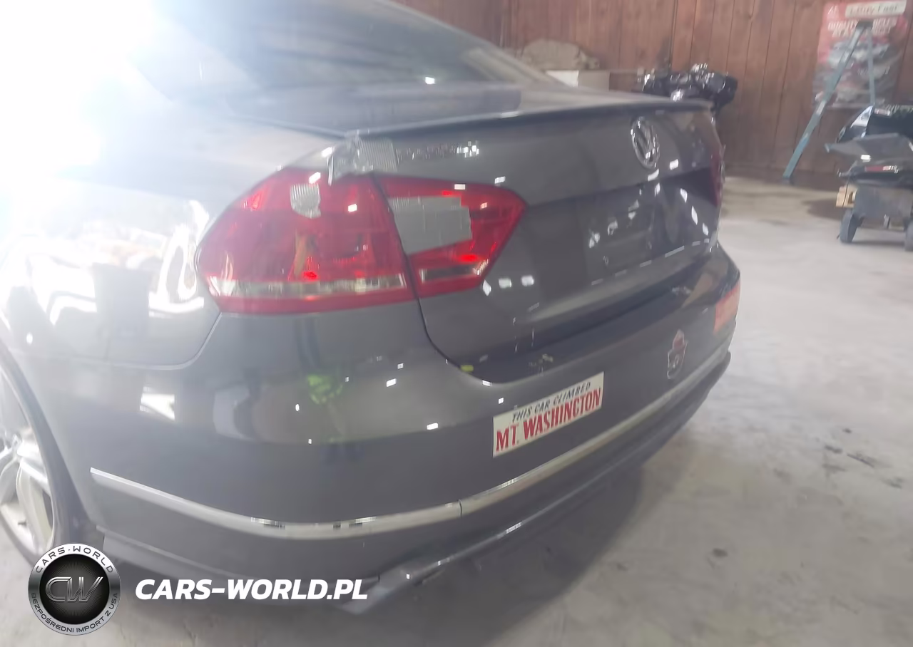 2015 Volkswagen Passat 3.6L V6 Sel Premium VIN:1VWCM7A34FC054800 - 21