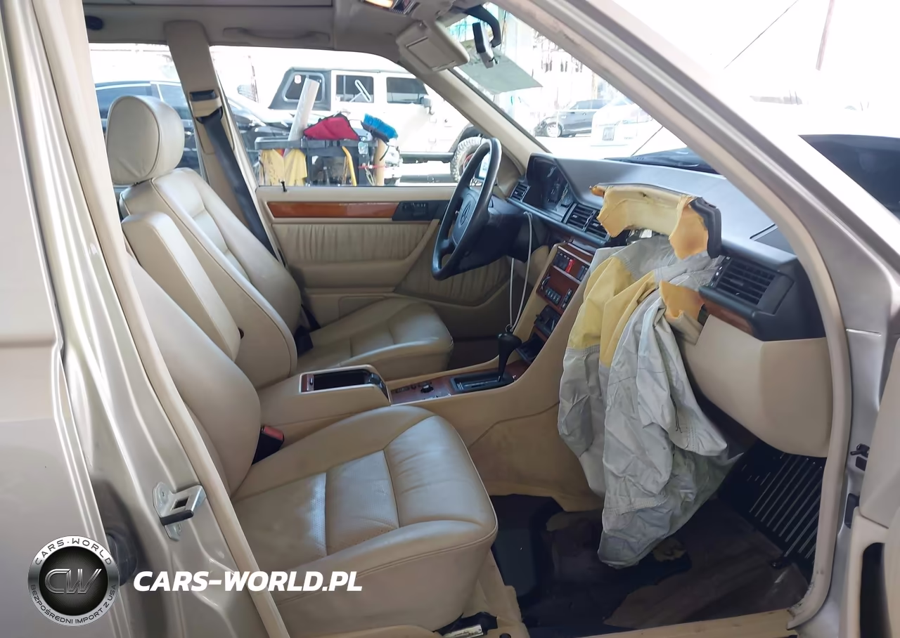1995 Mercedes-Benz E 320 VIN:WDBEA92EXSF309196 - 5
