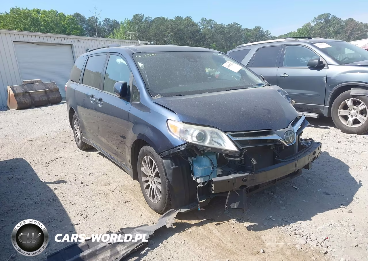 2019 Toyota Sienna Xle 8 Passenger