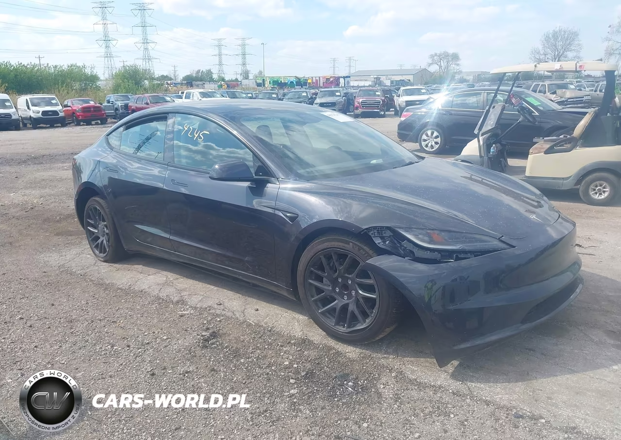 2025 Tesla Model 3 Long Range Rear-Wheel Drive-Standard Rear-Wheel Drive – zdjęcie 1 z 19