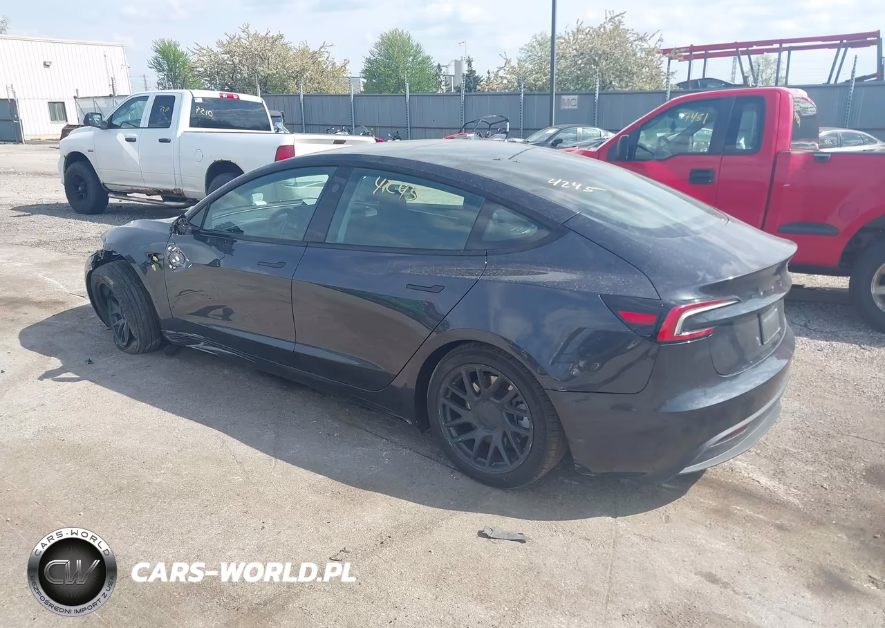 2025 Tesla Model 3 Long Range Rear-Wheel Drive-Standard Rear-Wheel Drive VIN:5YJ3E1EA6SF984362 - 3
