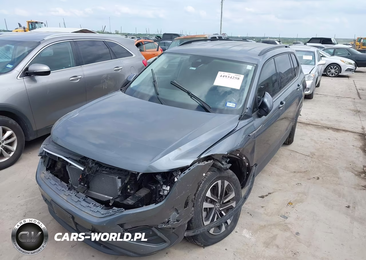 2023 Volkswagen Tiguan 2.0T S VIN:3VVRB7AX7PM044642 - 2