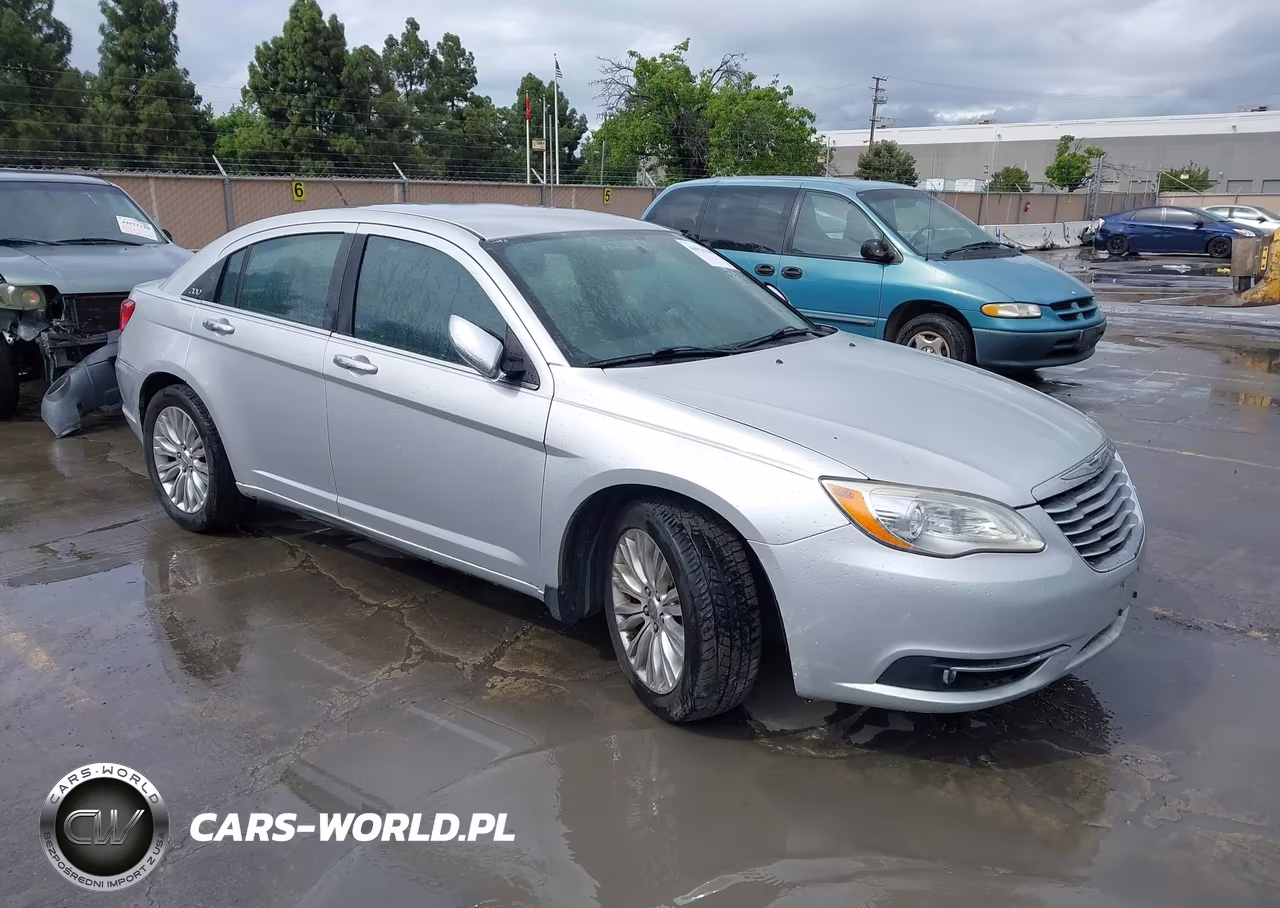 2011 Chrysler 200 Limited