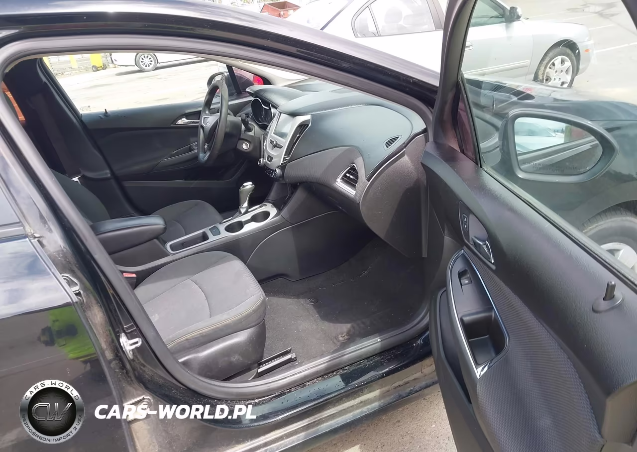 2017 Chevrolet Cruze Ls Auto VIN:1G1BC5SM7H7162166 - 5