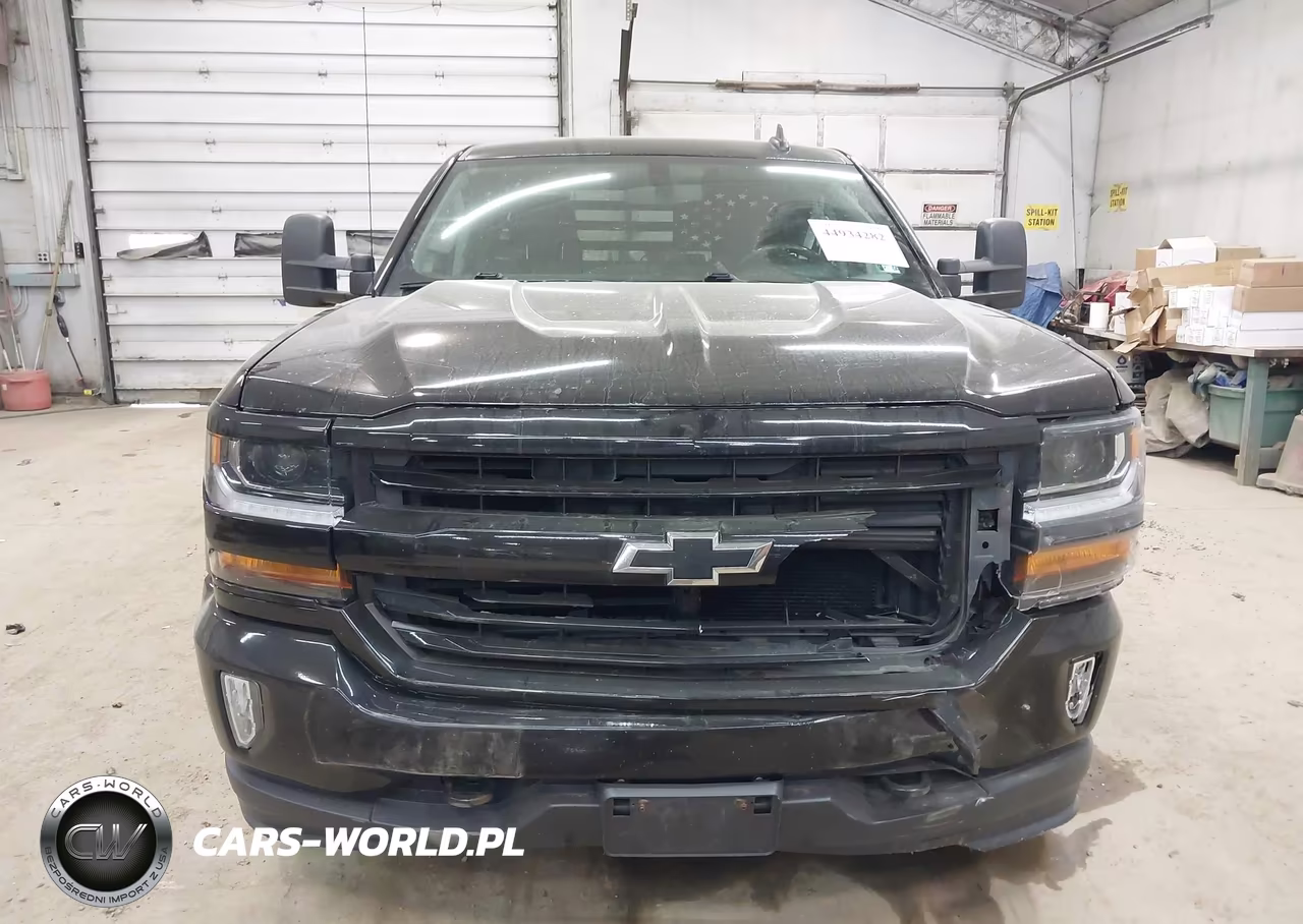 2018 Chevrolet Silverado 1500 2Lt VIN:1GCVKREC1JZ244938 - 12