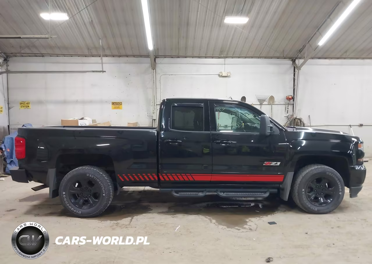 2018 Chevrolet Silverado 1500 2Lt VIN:1GCVKREC1JZ244938 - 13