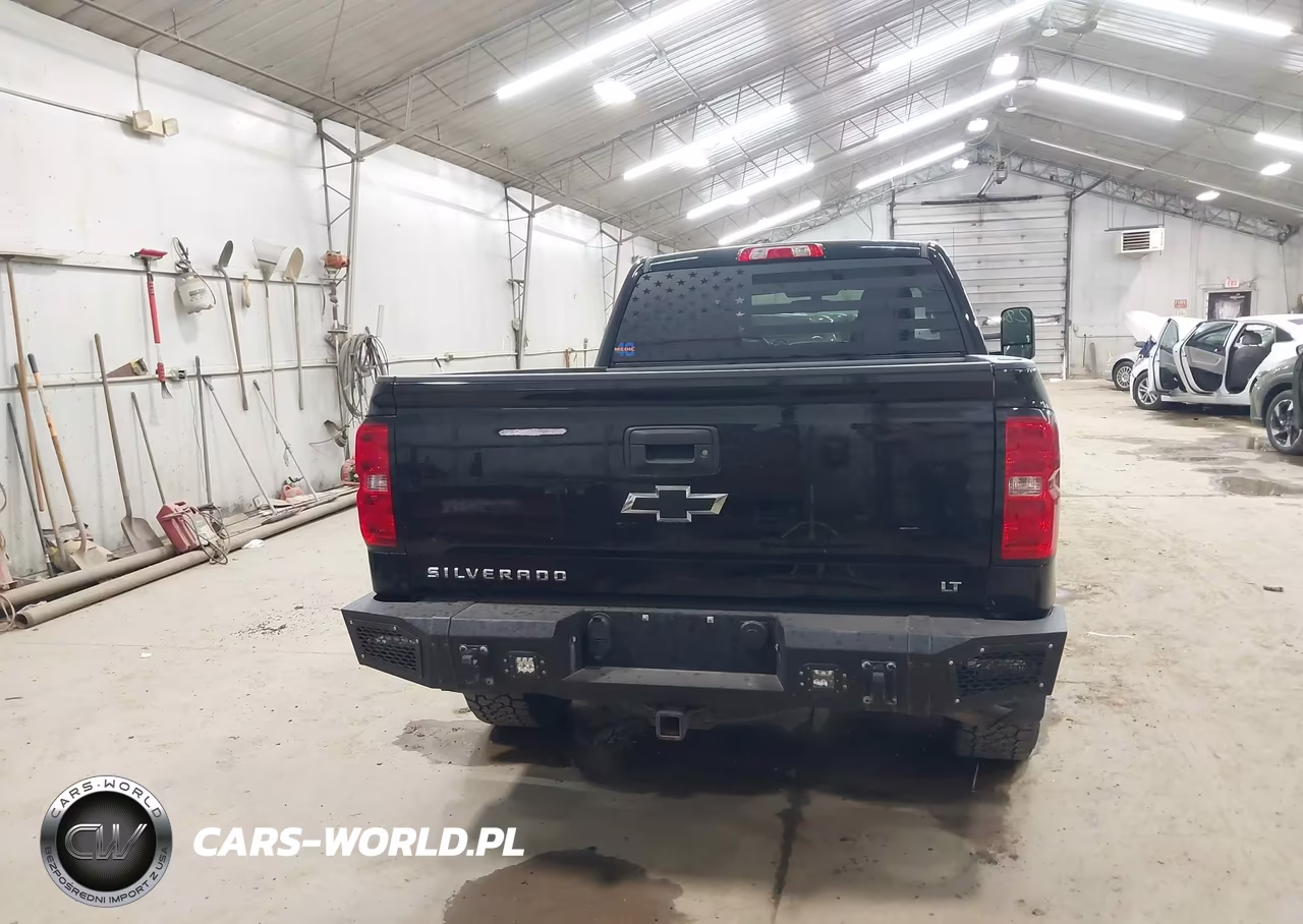 2018 Chevrolet Silverado 1500 2Lt VIN:1GCVKREC1JZ244938 - 16