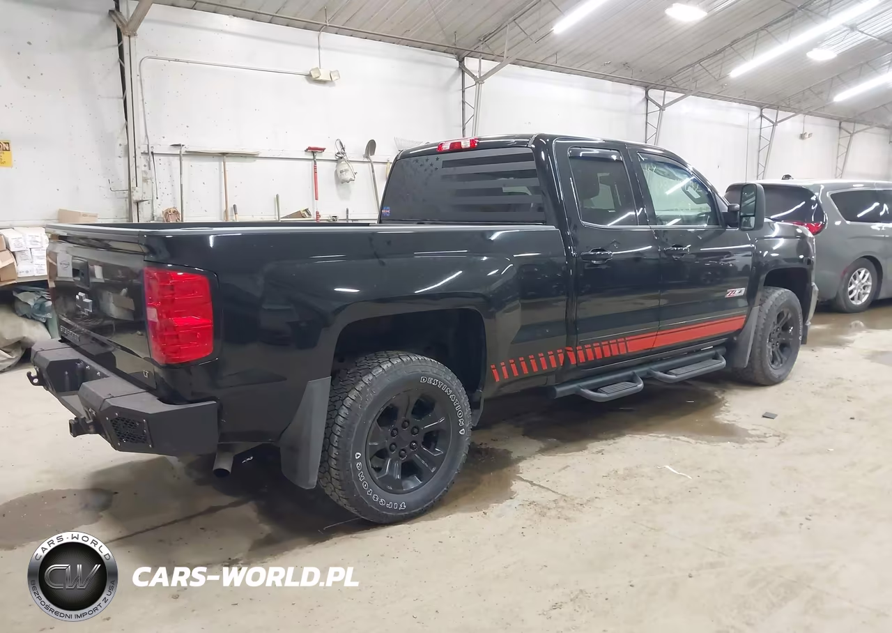 2018 Chevrolet Silverado 1500 2Lt VIN:1GCVKREC1JZ244938 - 4