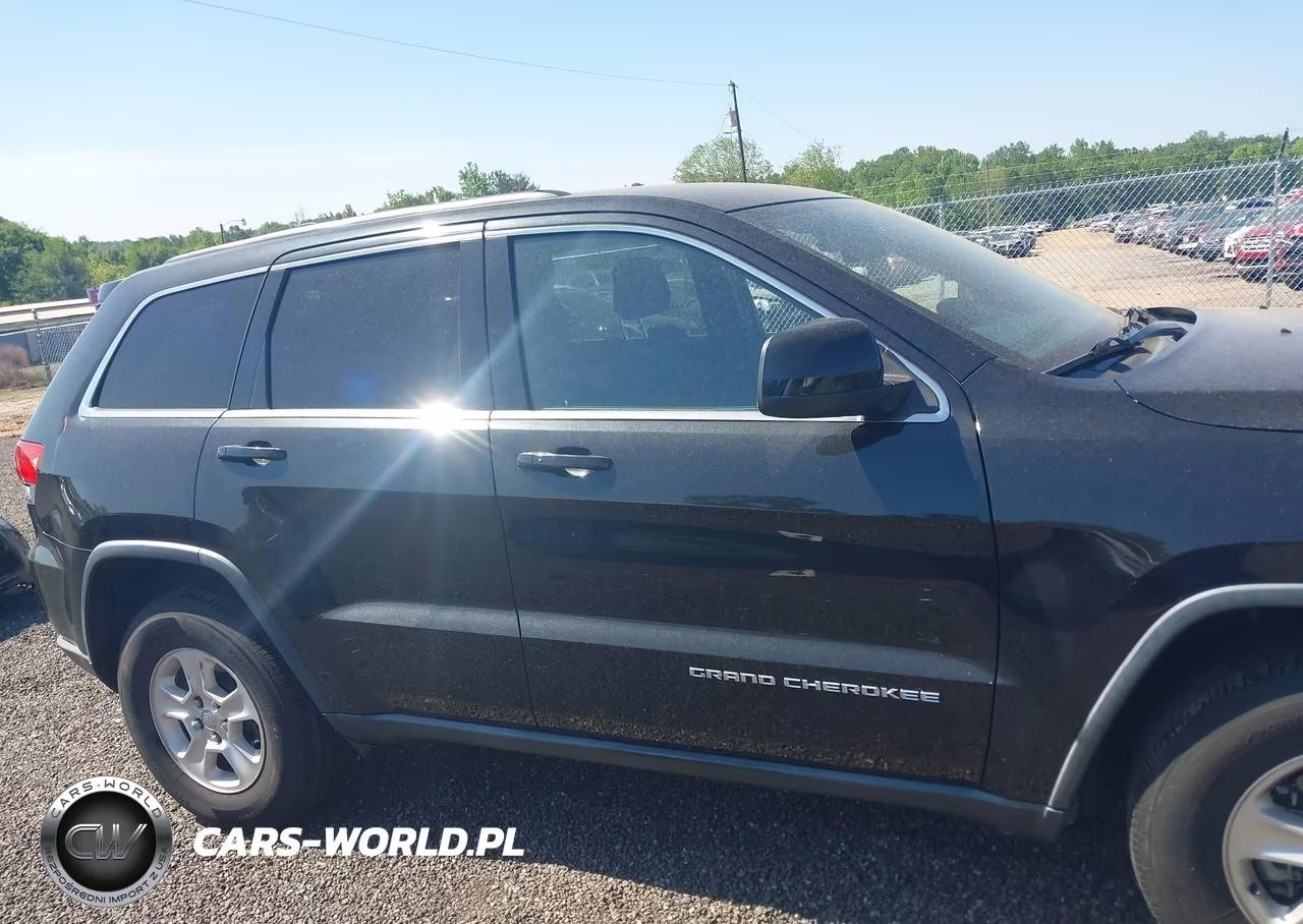 2014 Jeep Grand Cherokee Laredo VIN:1C4RJFAG9EC301925 - 13