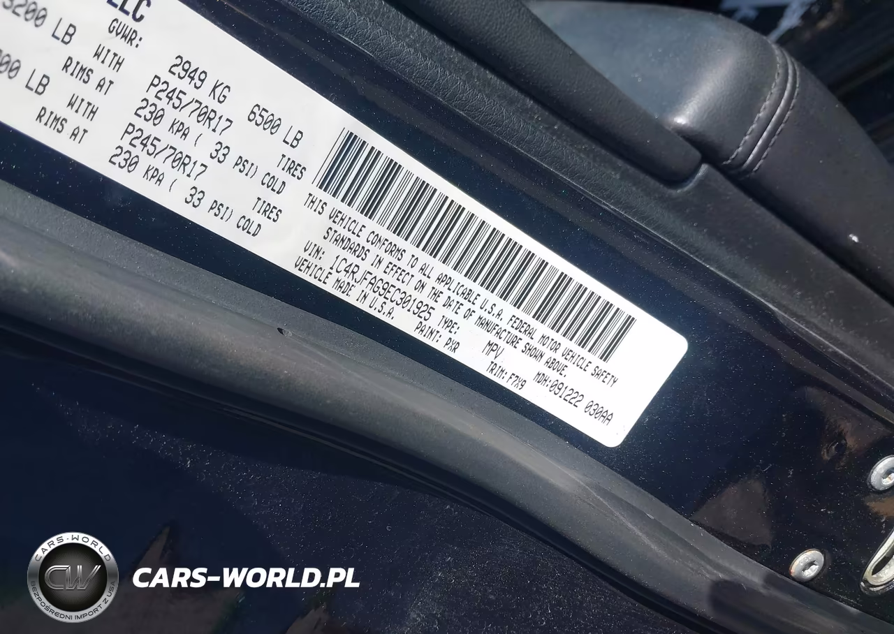 2014 Jeep Grand Cherokee Laredo VIN:1C4RJFAG9EC301925 - 9