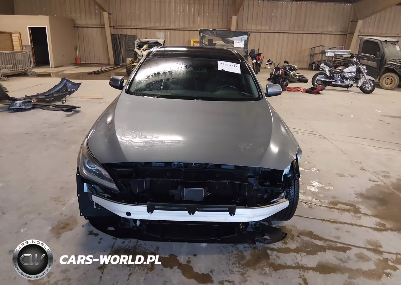 2015 Hyundai Genesis 3.8 VIN:KMHGN4JE4FU071409 - 13