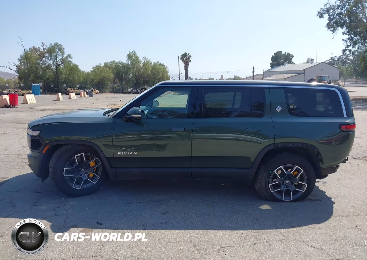 2023 Rivian R1S Adventure VIN:7PDSGABA1PN020926 - 14