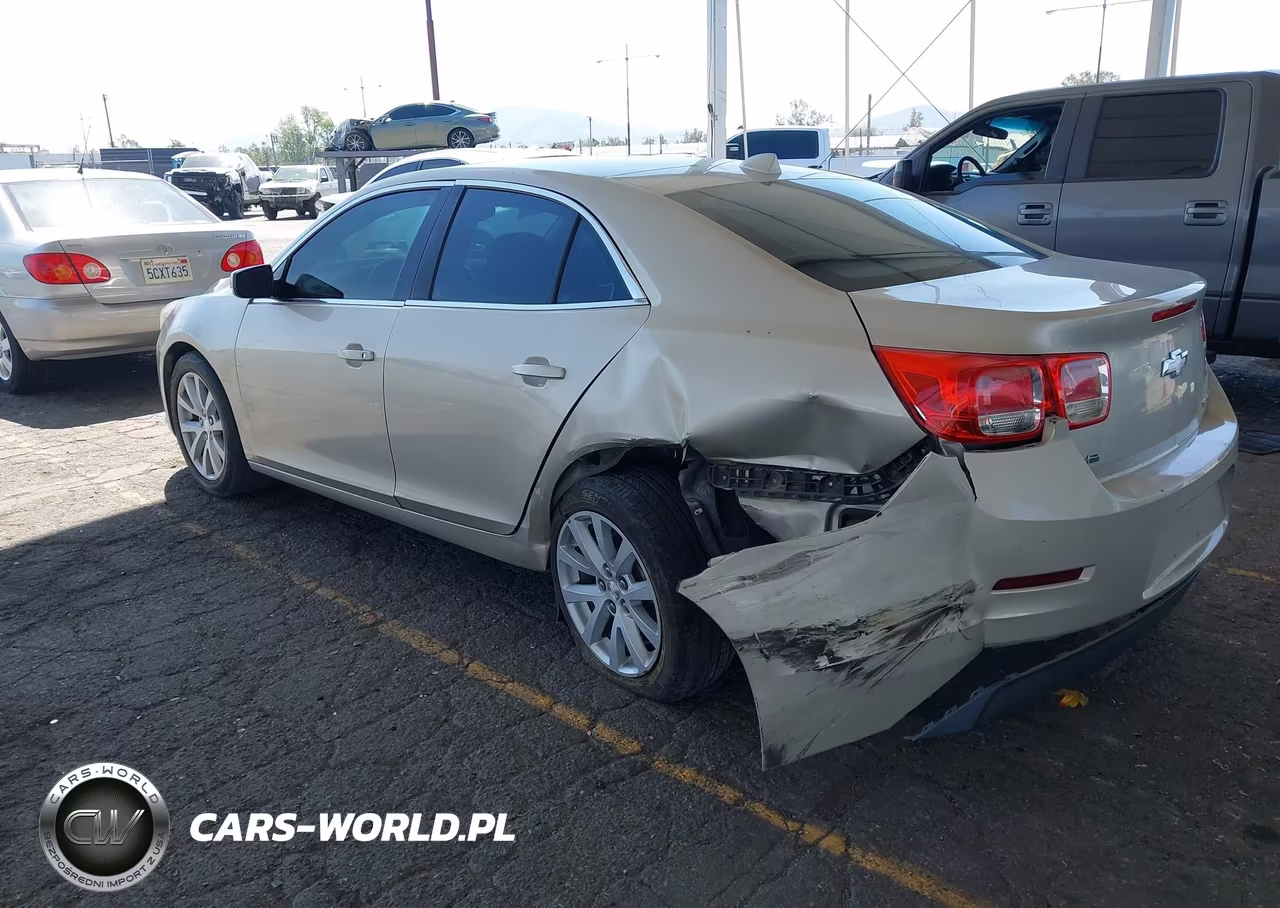 2014 Chevrolet Malibu 2Lt VIN:1G11E5SL5EF232391 - 3
