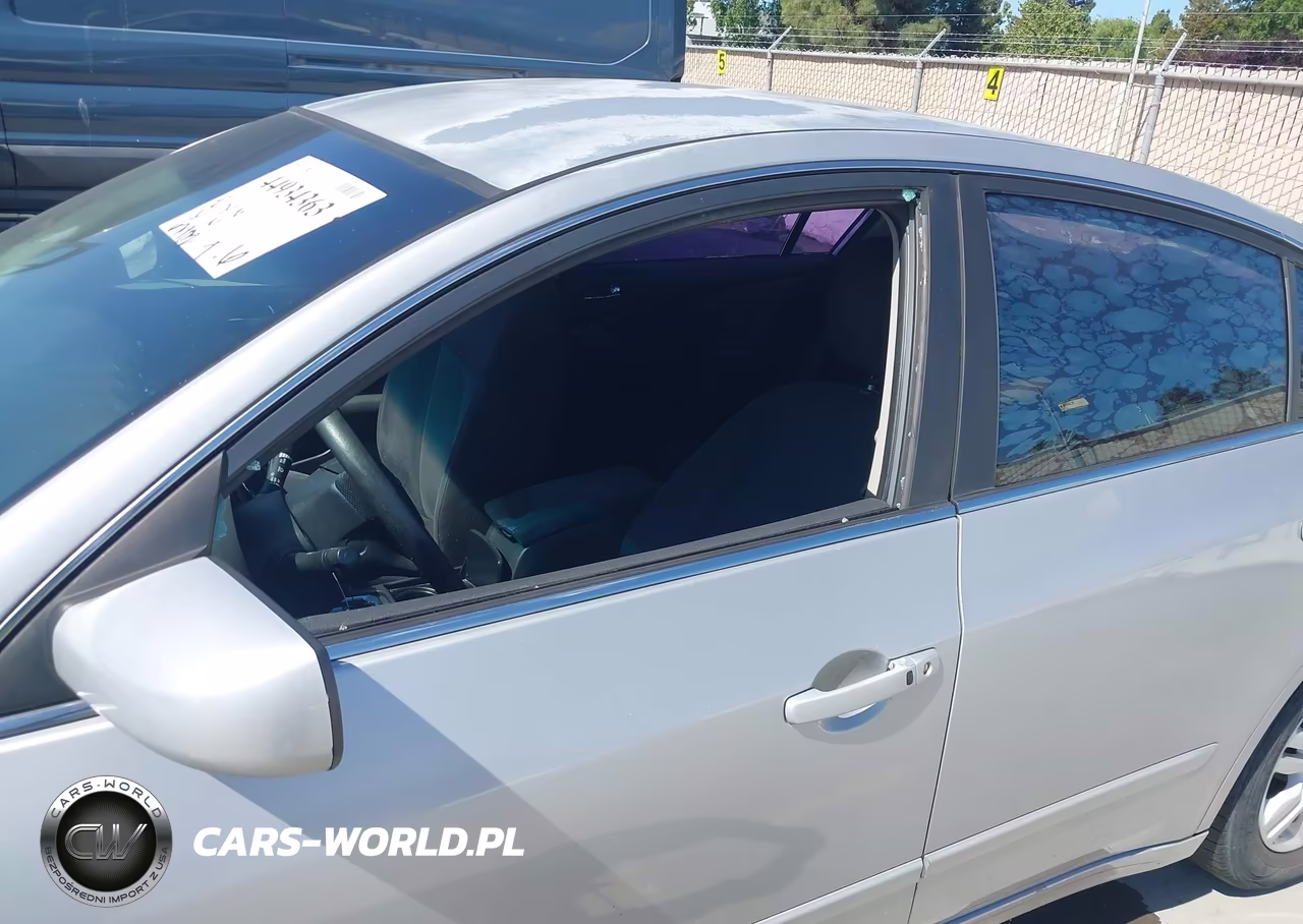 2011 Nissan Altima 2.5 S VIN:1N4AL2AP7BN424788 - 12