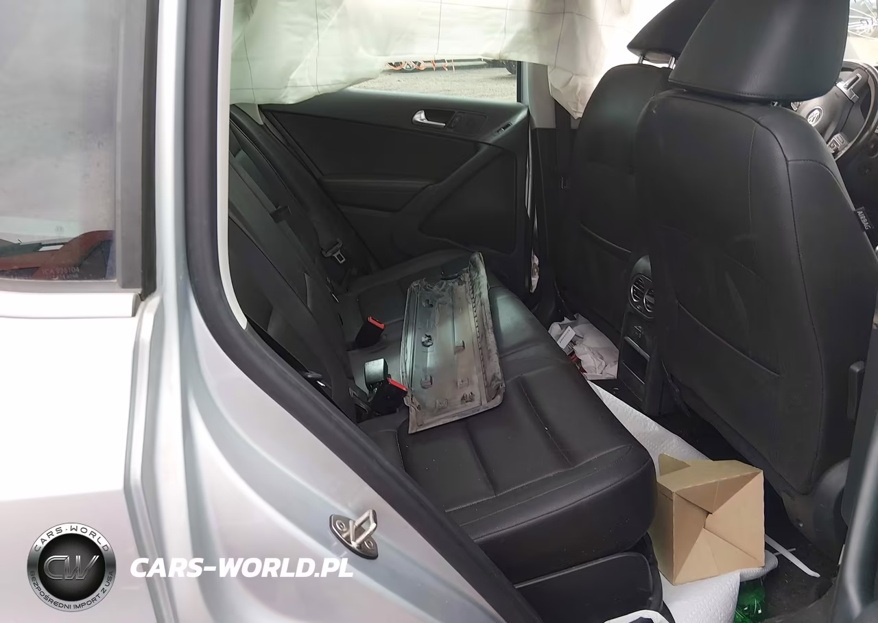 2016 Volkswagen Tiguan Se VIN:WVGBV7AX6GW586625 - 8