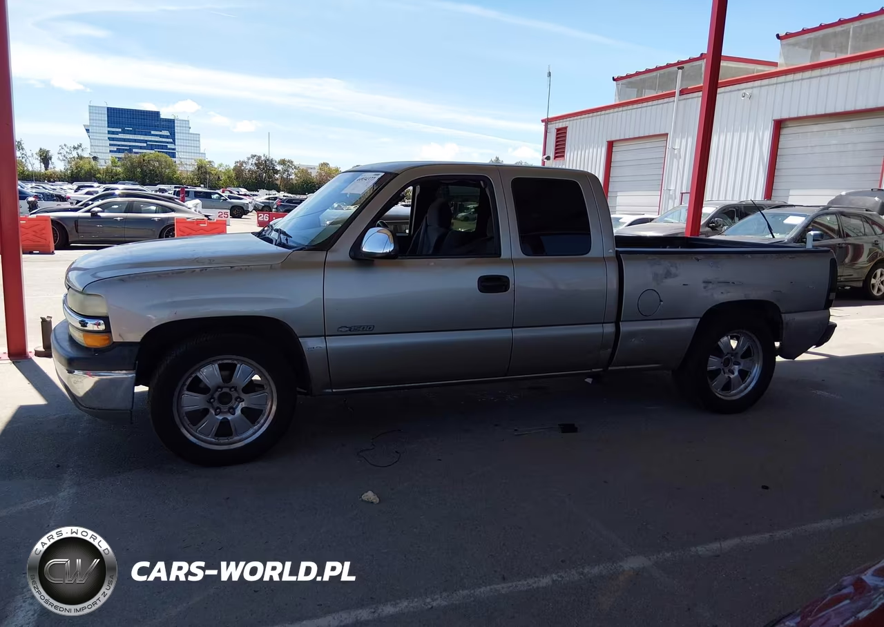 2002 Chevrolet Silverado 1500 Ls VIN:2GCEC19V521389212 - 13