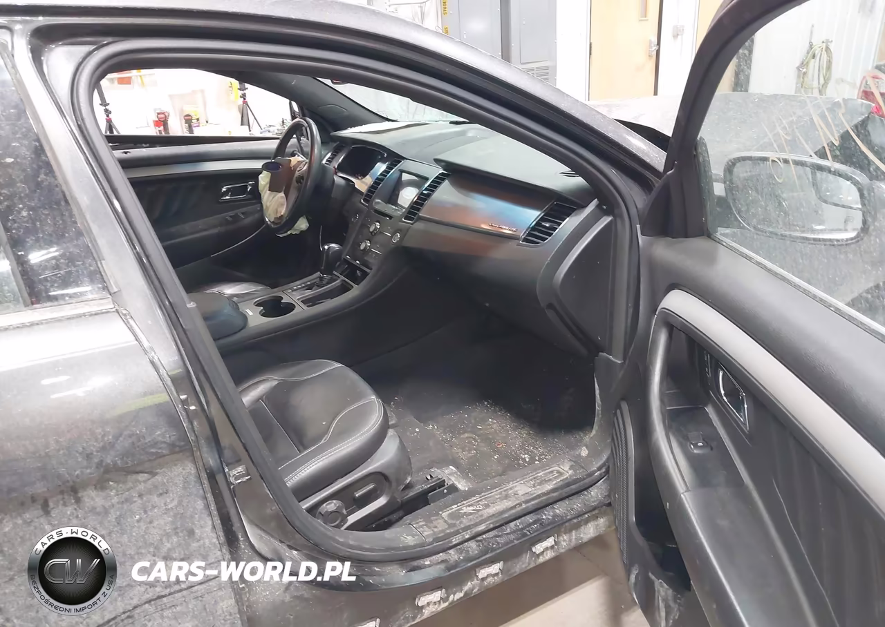 2018 Ford Taurus Sel VIN:1FAHP2H89JG140793 - 5