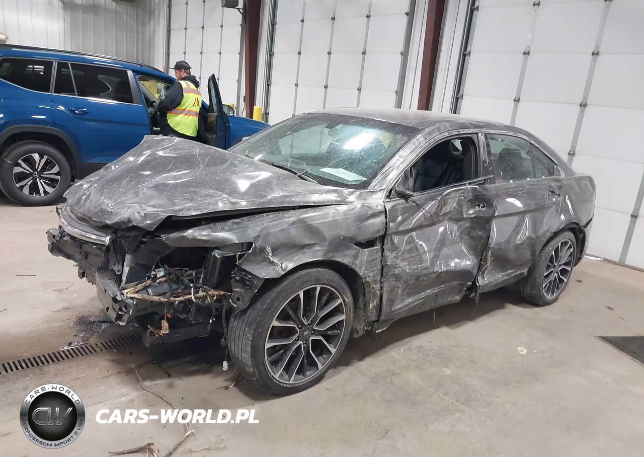 2018 Ford Taurus Sel VIN:1FAHP2H89JG140793 - 6