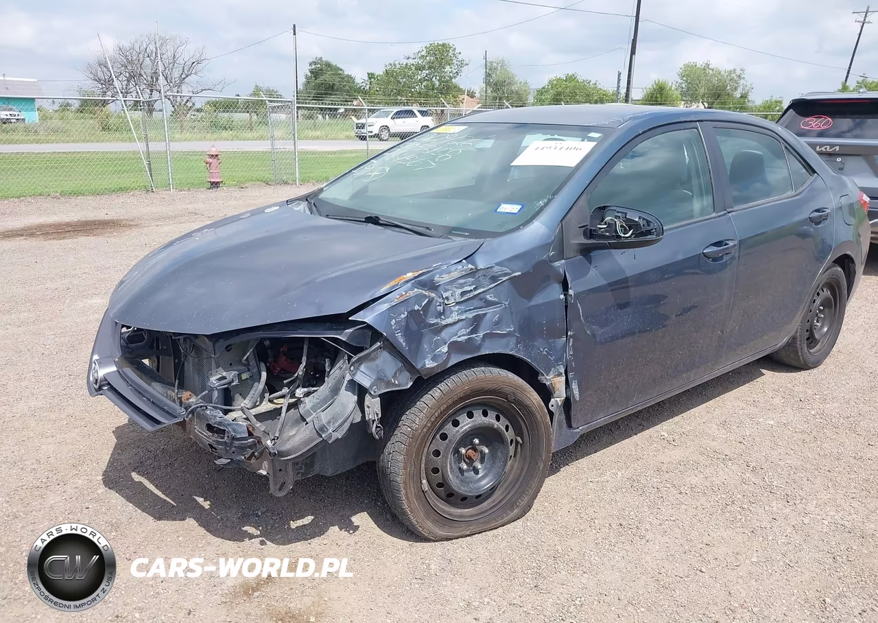2015 Toyota Corolla Le VIN:5YFBURHE4FP254567 - 6