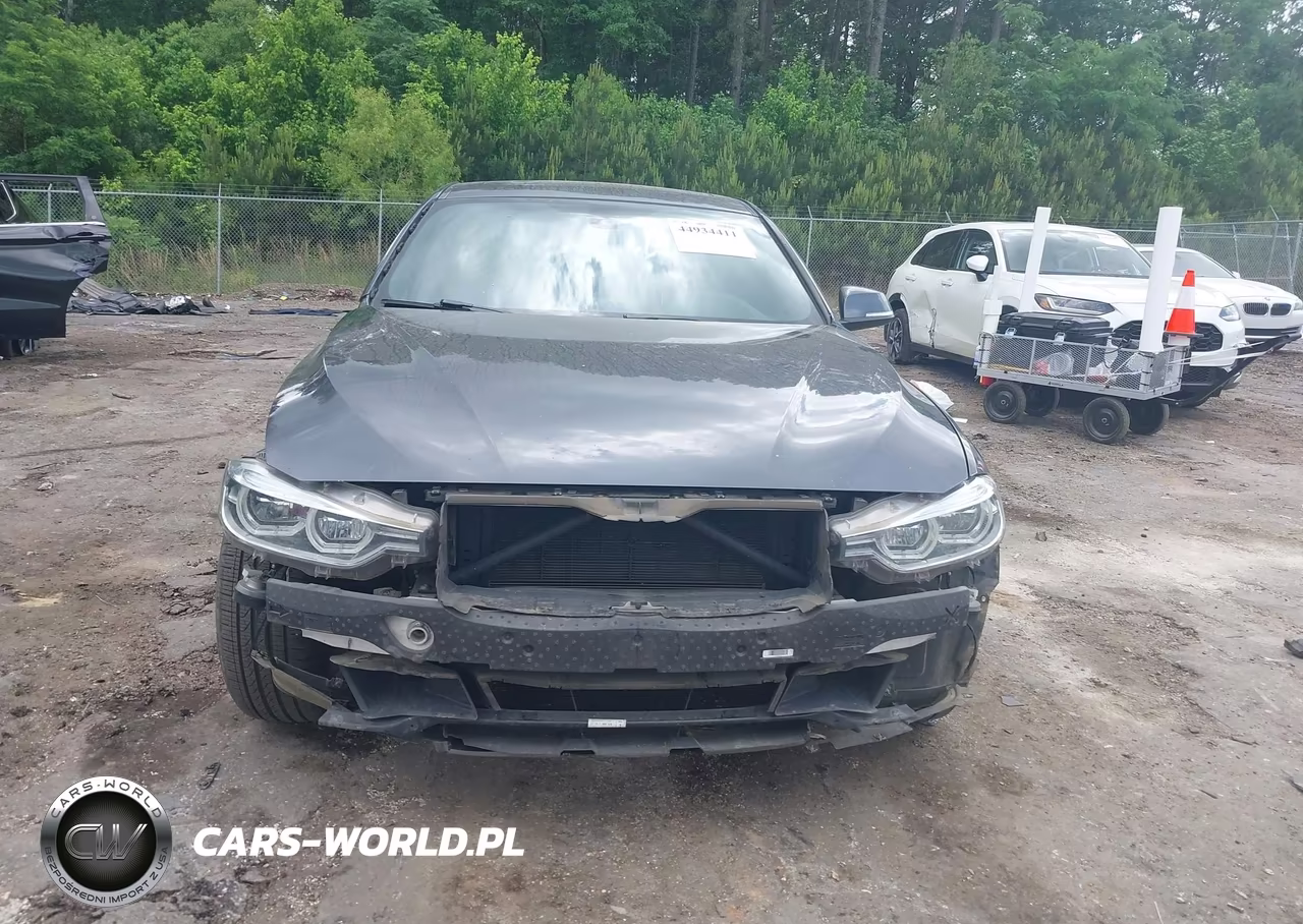 2018 BMW 330I VIN:WBA8B9C58JEE80768 - 13