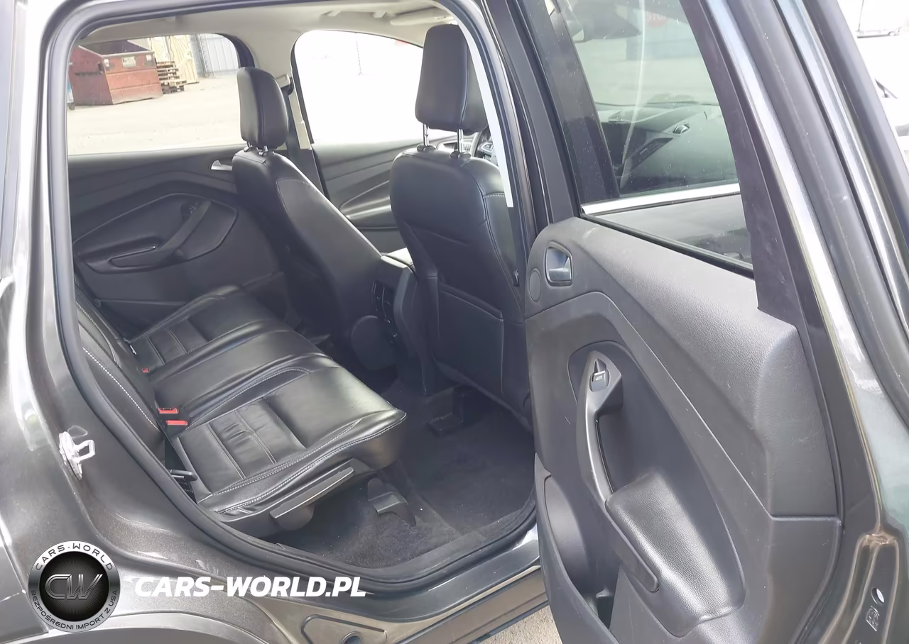 2019 Ford Escape Titanium VIN:1FMCU0J94KUB62803 - 8
