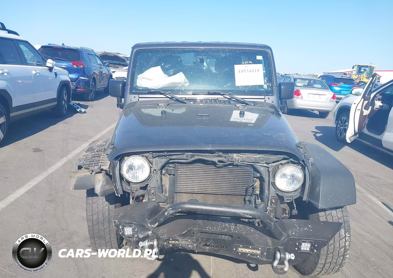 2018 Jeep Wrangler Jk Unlimited Sport S 4X4 VIN:1C4HJWDG4JL919297 - 13