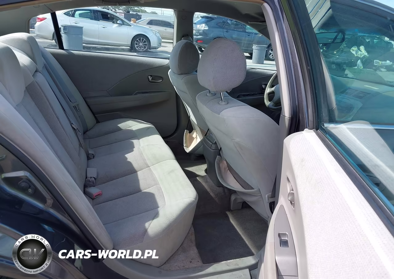 2004 Nissan Altima 2.5 S VIN:1N4AL11D24C144484 - 8