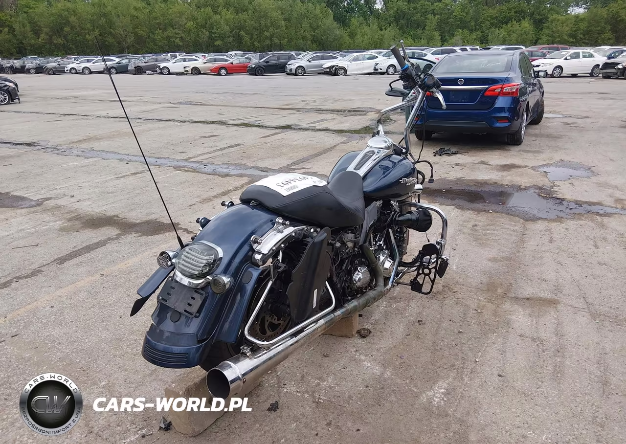 2009 Harley-Davidson Flhx VIN:1HD1KB4109Y658542 - 4