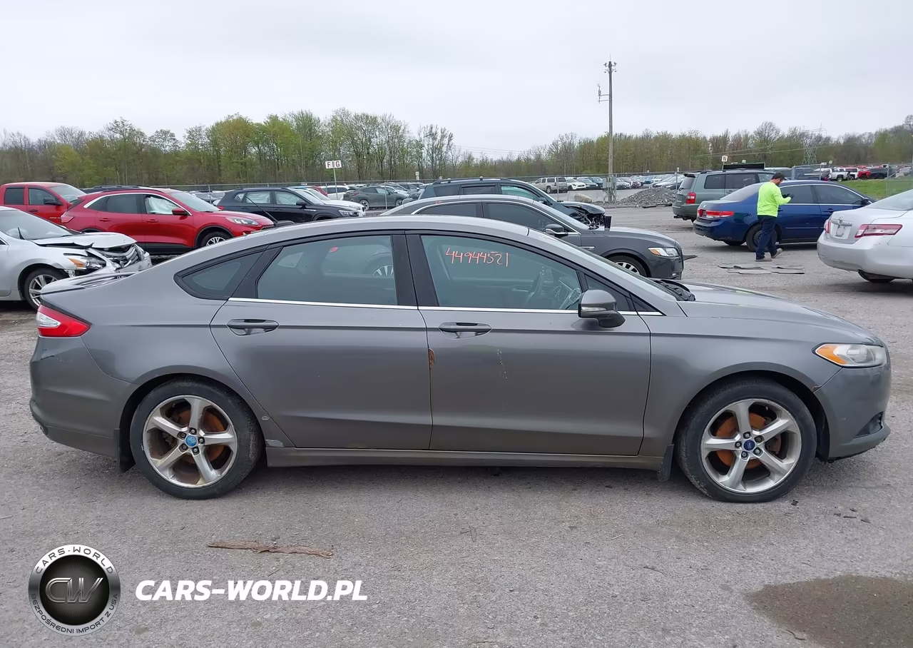 2013 Ford Fusion Se VIN:3FA6P0H9XDR199336 - 13