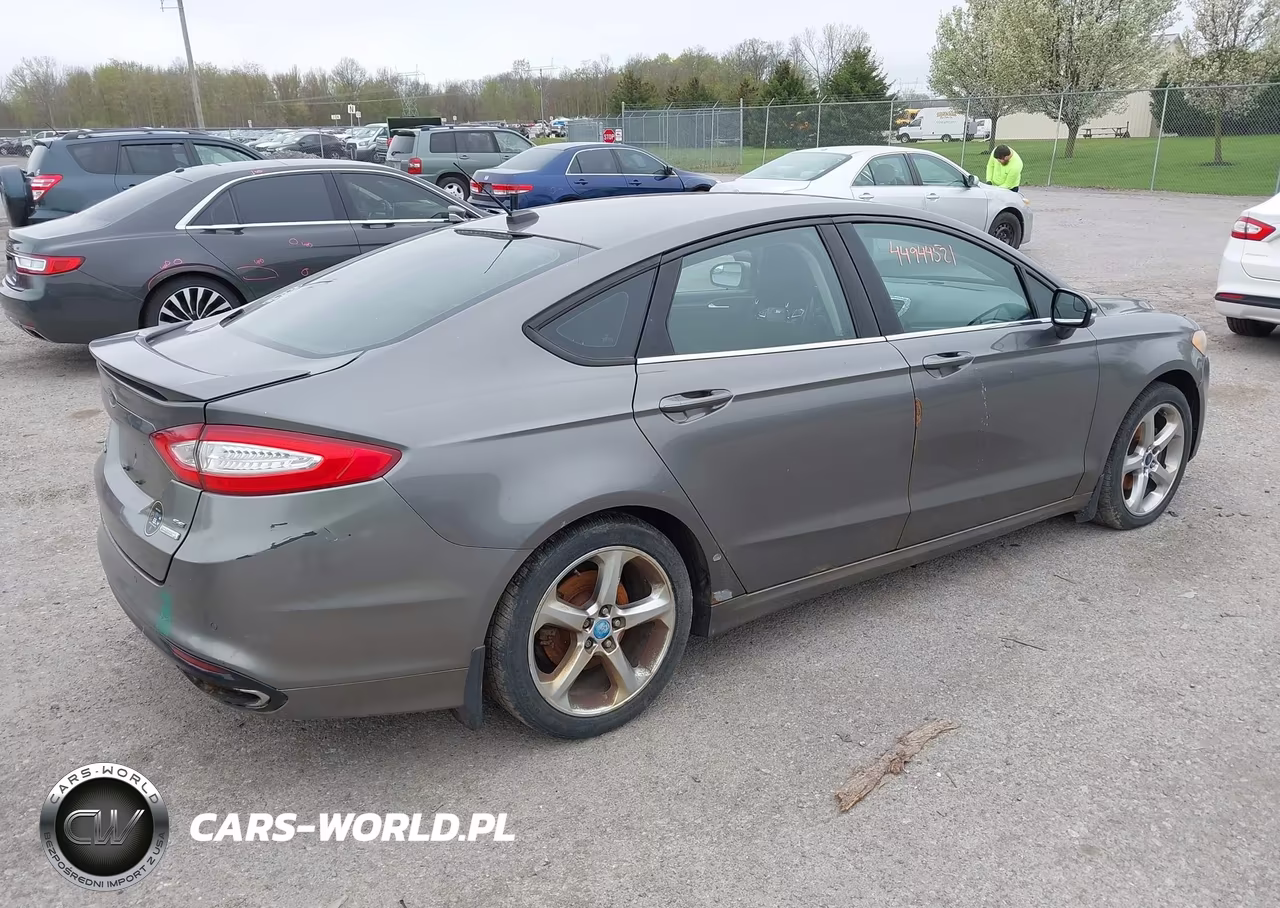 2013 Ford Fusion Se VIN:3FA6P0H9XDR199336 - 4
