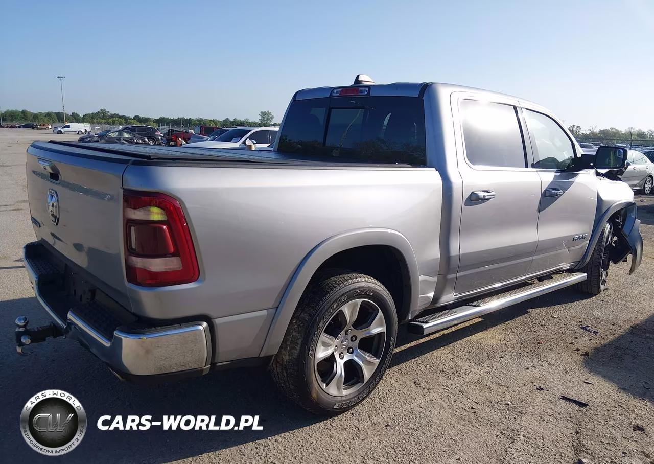 2019 Ram 1500 Laramie 4X2 5'7 Box VIN:1C6RREJT6KN821927 - 4
