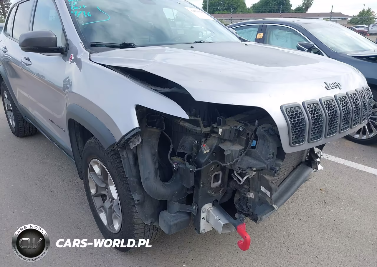 2019 Jeep Cherokee Trailhawk 4X4 VIN:1C4PJMBXXKD461733 - 18