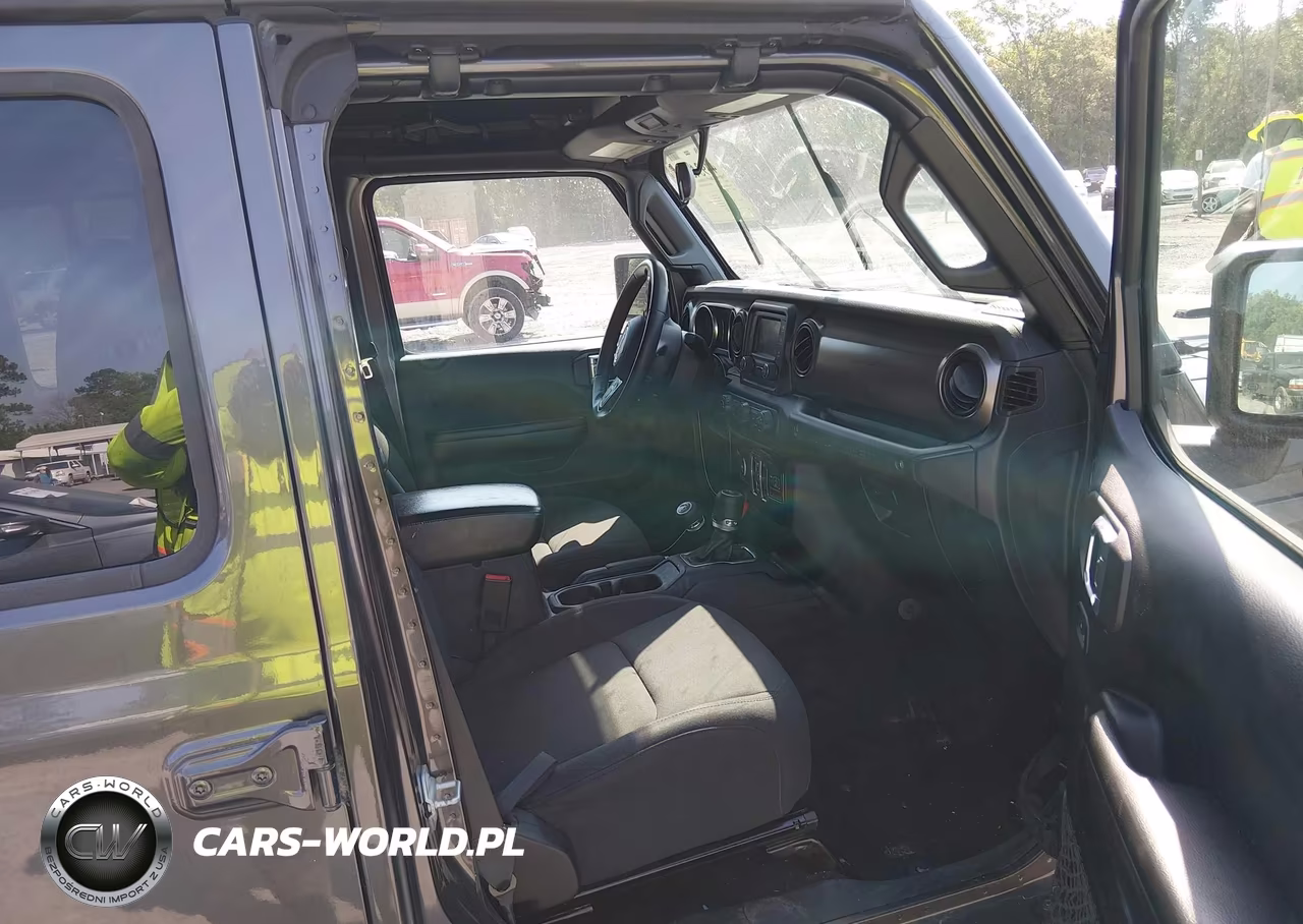 2018 Jeep Wrangler Unlimited Sport S 4X4 VIN:1C4HJXDG8JW154339 - 5