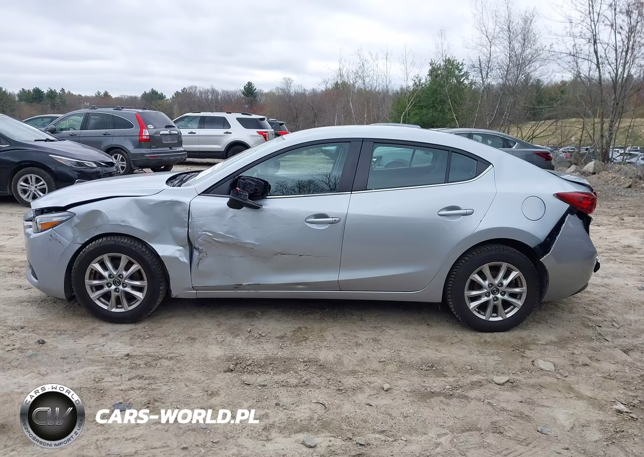 2017 Mazda Mazda3 Sport VIN:3MZBN1U76HM115232 - 14