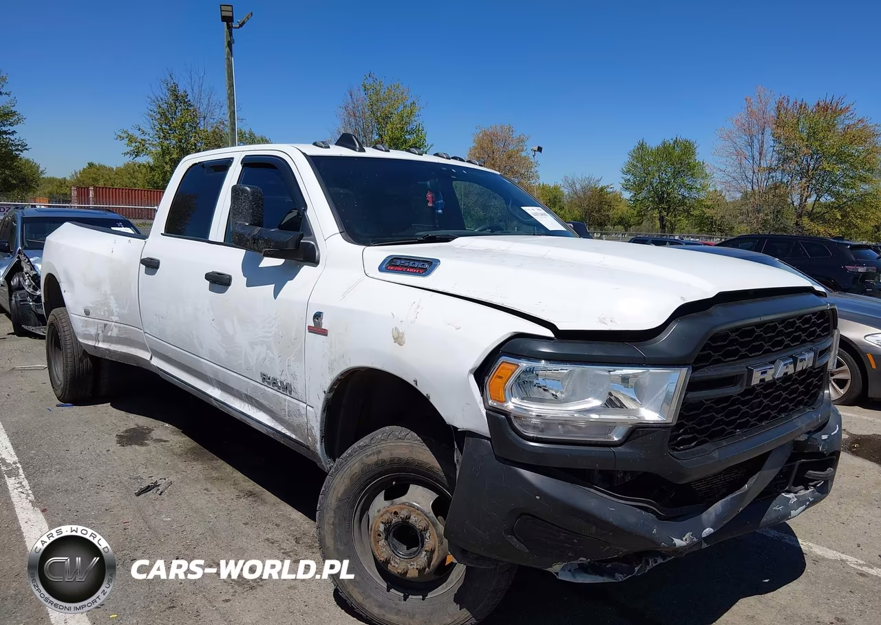 2022 Ram 3500 Tradesman 4X4 8' Box – zdjęcie 1 z 15