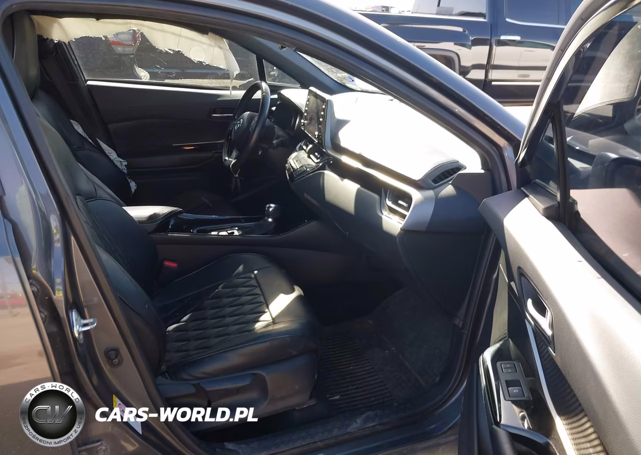 2019 Toyota C-Hr Xle VIN:NMTKHMBX8KR091908 - 5