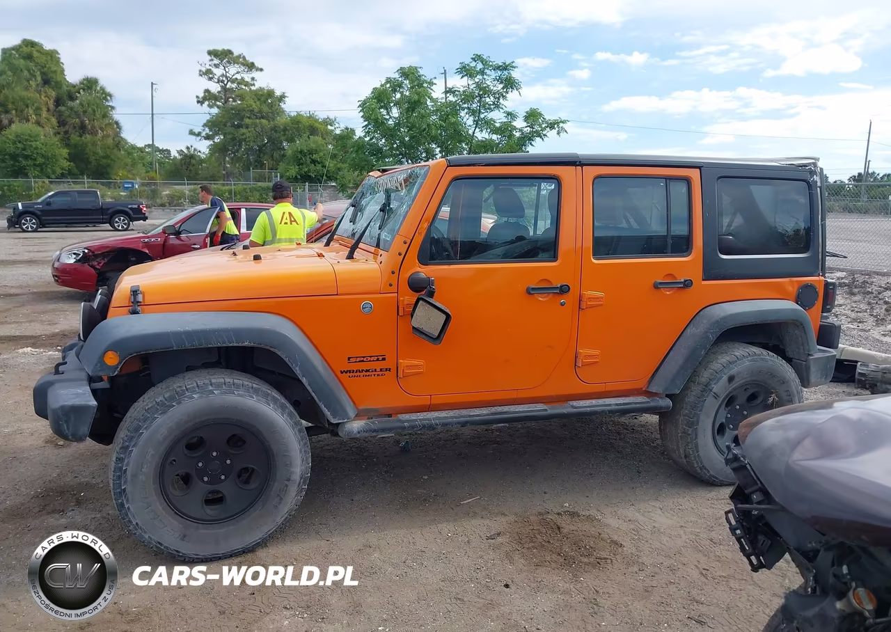 2012 Jeep Wrangler Unlimited Sport VIN:1C4BJWDG1CL273791 - 15