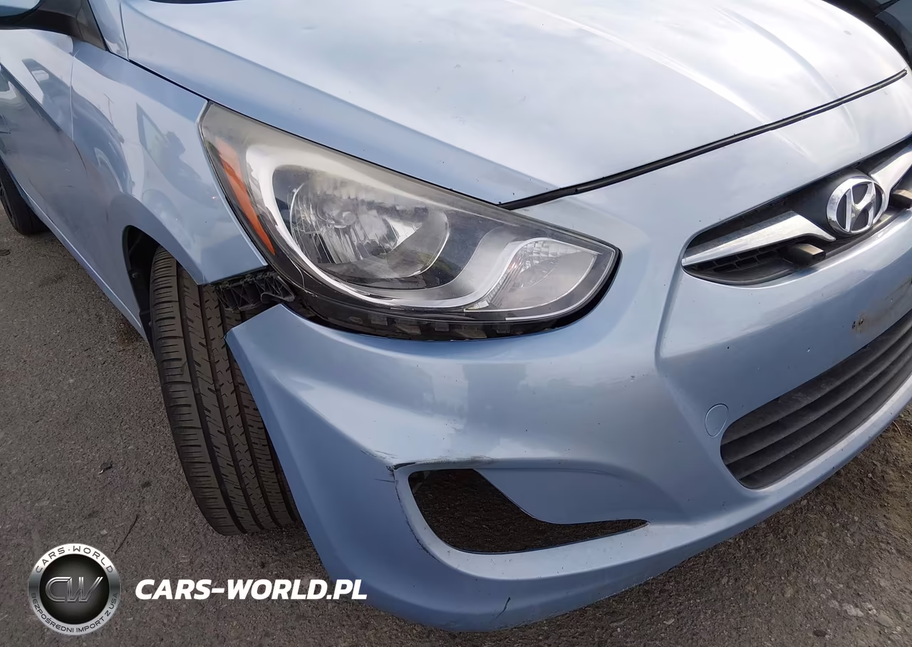 2013 Hyundai Accent Se VIN:KMHCU5AE6DU073652 - 6
