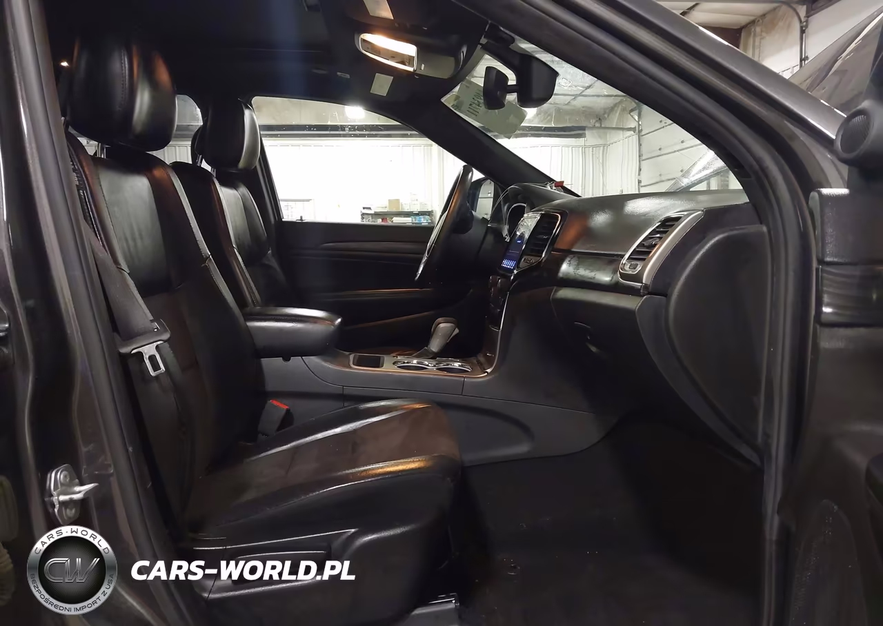 2019 Jeep Grand Cherokee Altitude 4X4 VIN:1C4RJFAG4KC611024 - 5