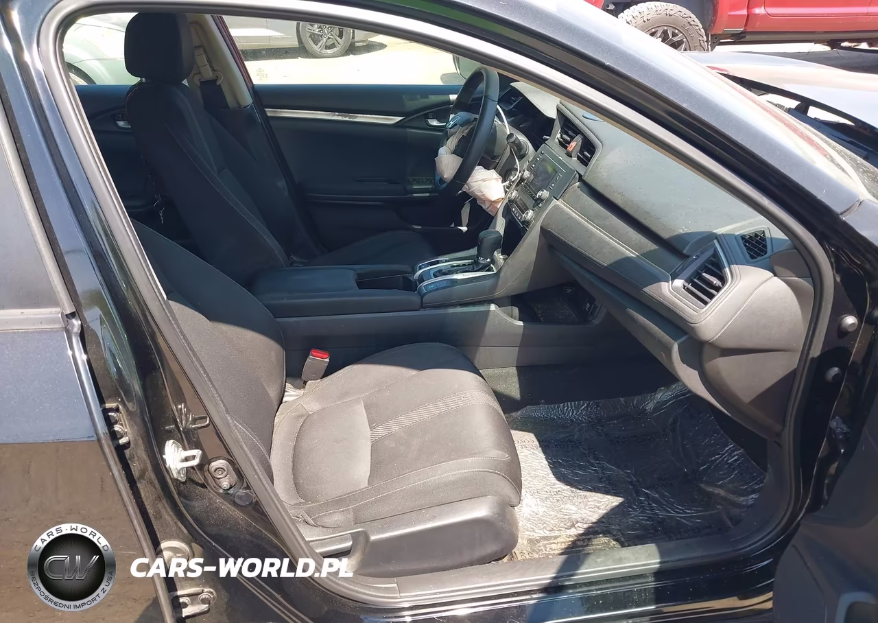 2018 Honda Civic Lx VIN:2HGFC2F52JH573819 - 5