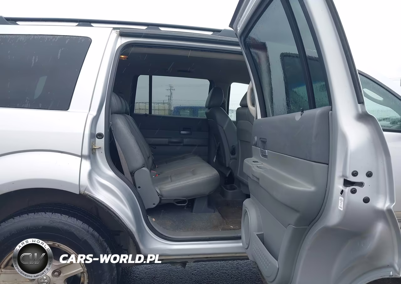 2005 Dodge Durango Slt VIN:1D4HB48N55F604218 - 8