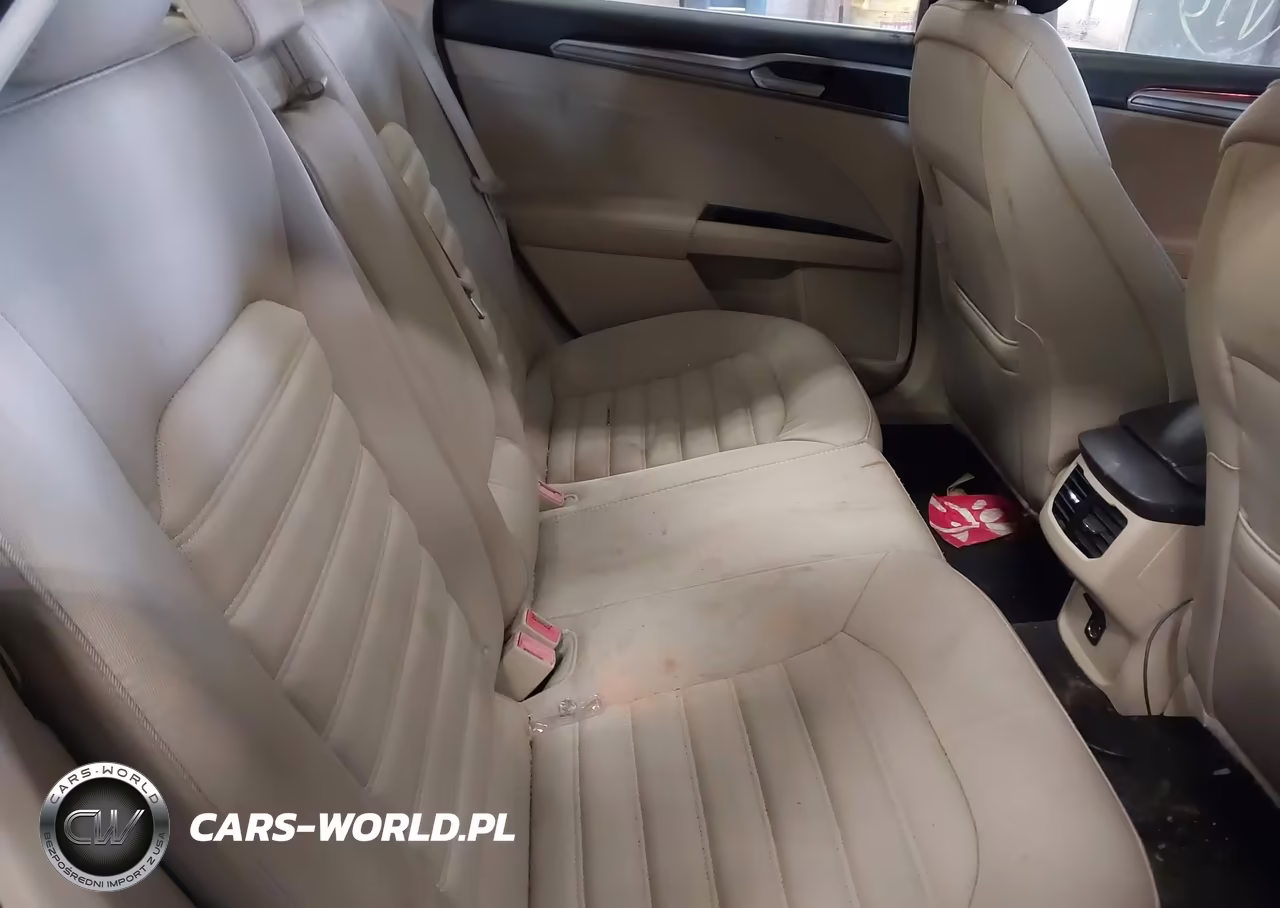 2015 Ford Fusion Se VIN:1FA6P0H77F5125845 - 8