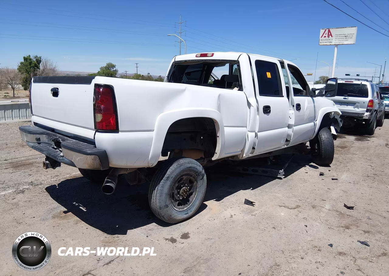 2004 Chevrolet Silverado 2500Hd Ls VIN:1GCHC23204F231485 - 4