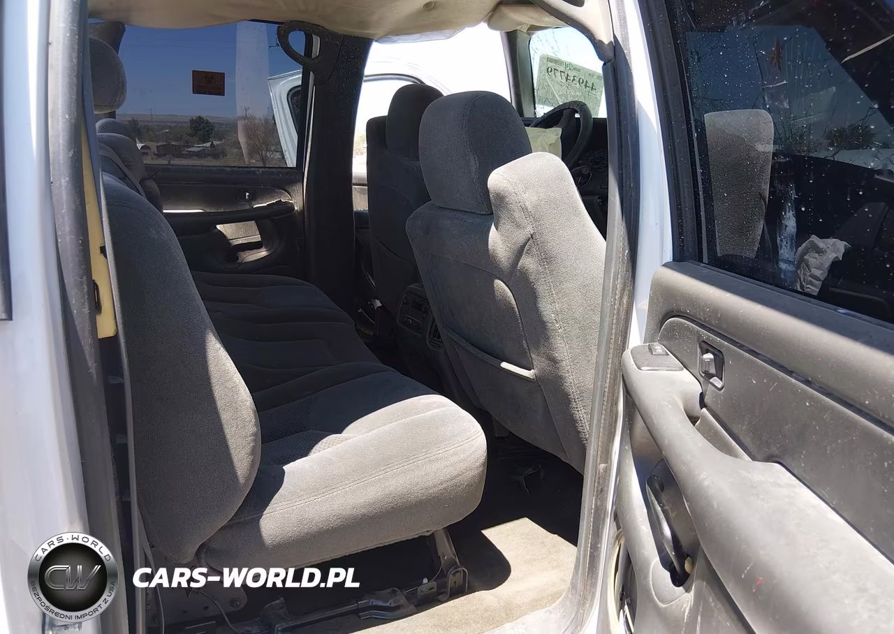 2004 Chevrolet Silverado 2500Hd Ls VIN:1GCHC23204F231485 - 8