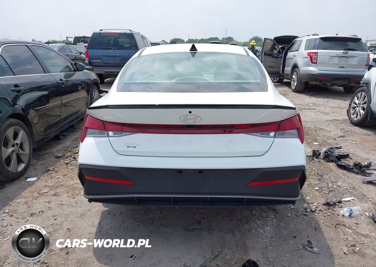 2025 Hyundai Elantra Sel Sport VIN:KMHLM4DG6SU087149 - 16