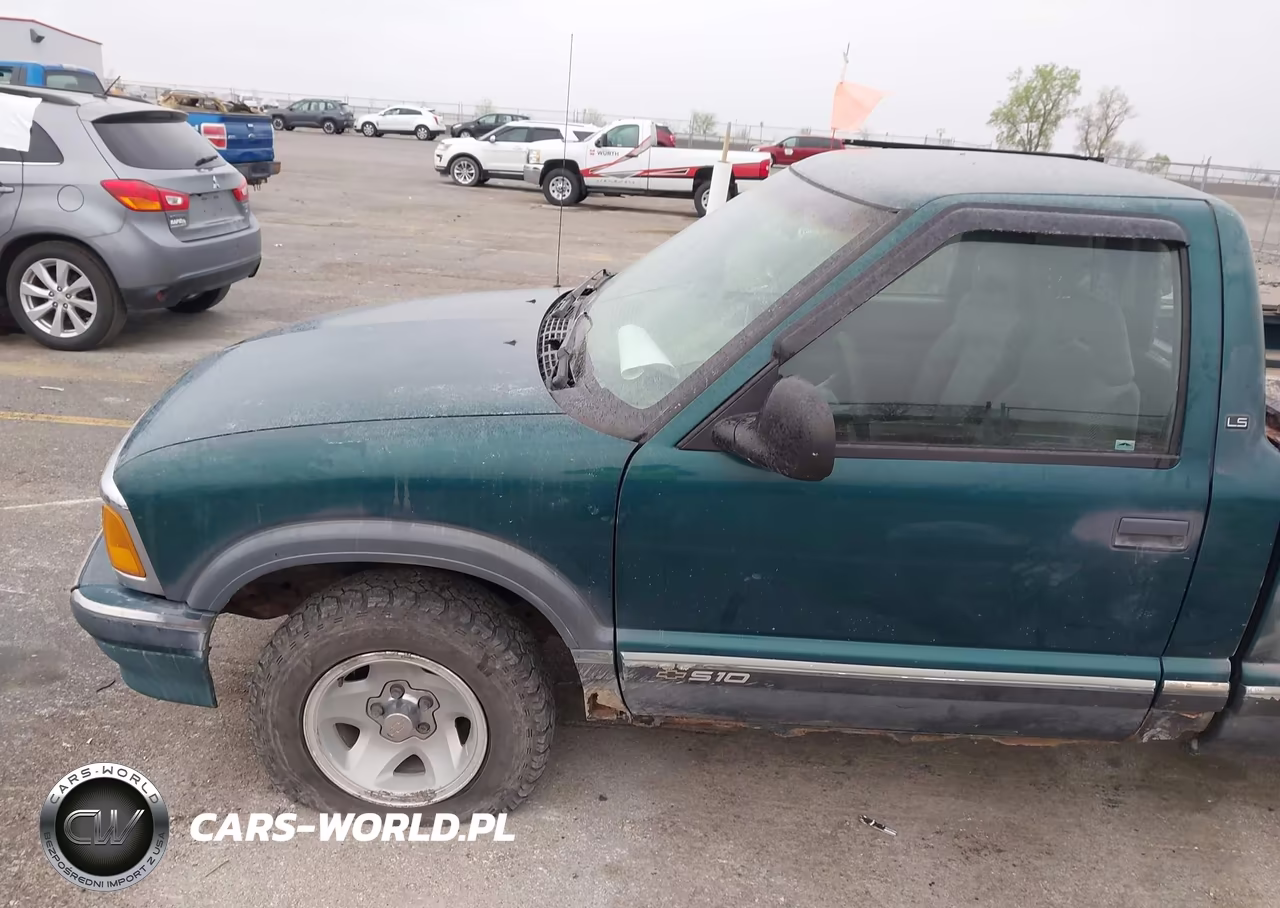 1997 Chevrolet S-10 Ls Fleetside VIN:1GCCS14XXV8132650 - 14