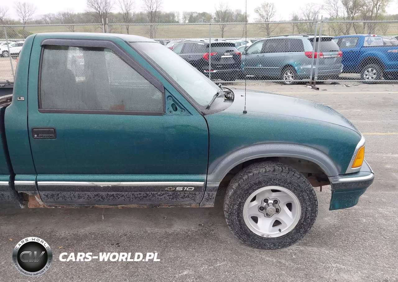 1997 Chevrolet S-10 Ls Fleetside VIN:1GCCS14XXV8132650 - 16