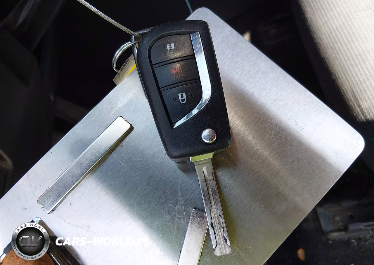 2019 Toyota Rav4 Le VIN:JTMH1RFV0KJ006739 - 11