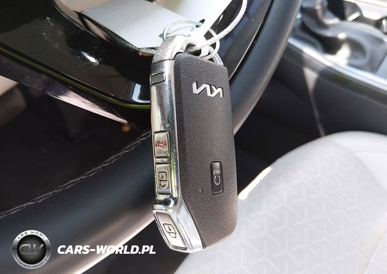 2023 Kia Sorento S VIN:5XYRL4LC9PG211858 - 11